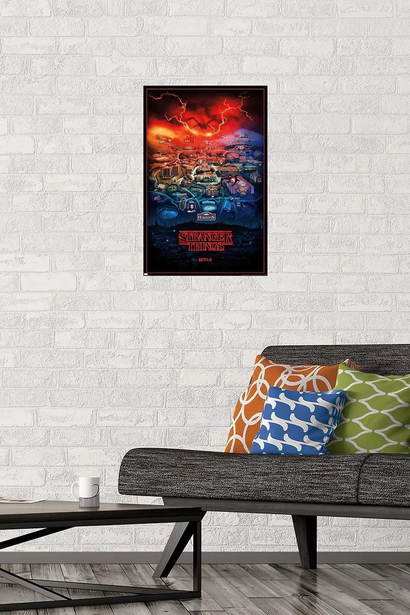 Netflix Stranger Things: Saison 4 – Hawkins, Indiana 22,375" x 34" Affiche Murale avec Cadre Magnétique en Bois de Hêtre, par Trends International