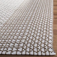 Safavieh Montauk Cara Geometric Area Rug