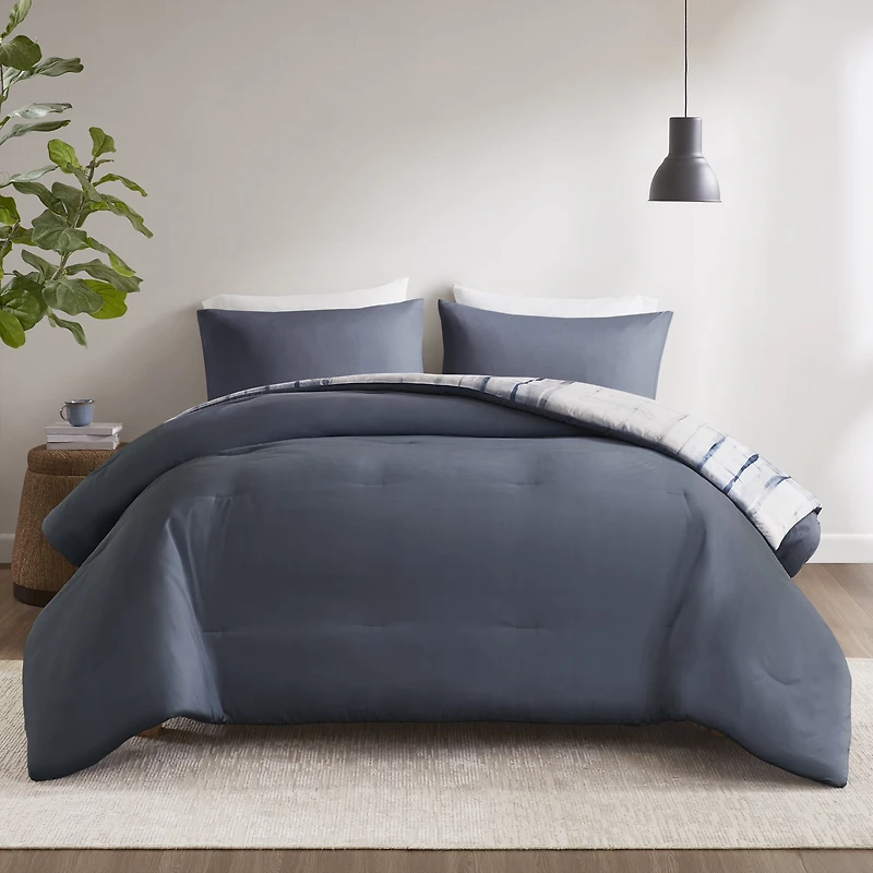 Beautyrest Reversible 3pc Comforter Set + Bonus Duffle Storage Bag