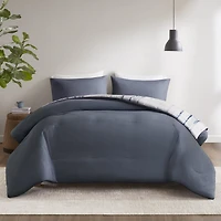 Beautyrest Reversible 3pc Comforter Set + Bonus Duffle Storage Bag