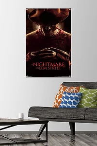 A Nightmare on Elm Street - 2010 Wall Poster, 22.375" x 34"