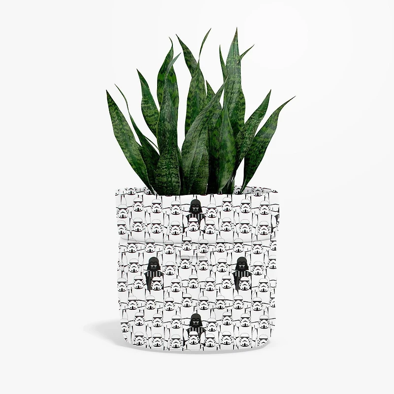Tissu au mètre en coton Fabric Creations à motif de blanc avec Darth Vader et Storm Troopers de la Guerre des Étoiles