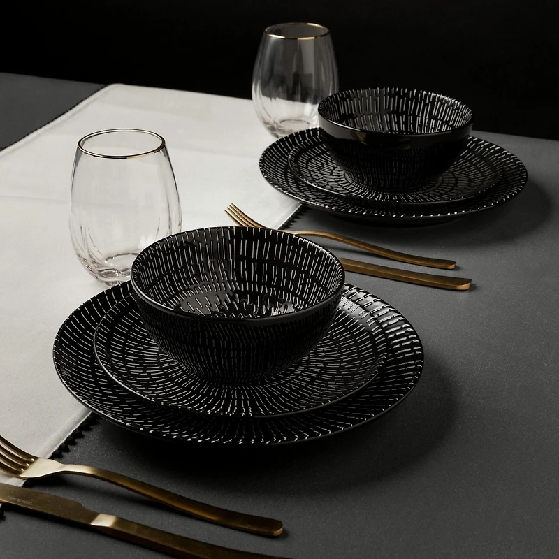 Service de table en grès de 12 pièces de la collection Maddox de Thyme & Table
