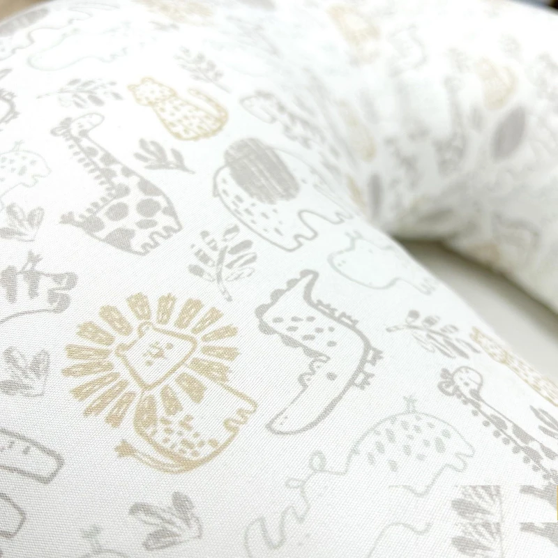 Coussin d’allaitement à chevrons Twinkle Twinkle