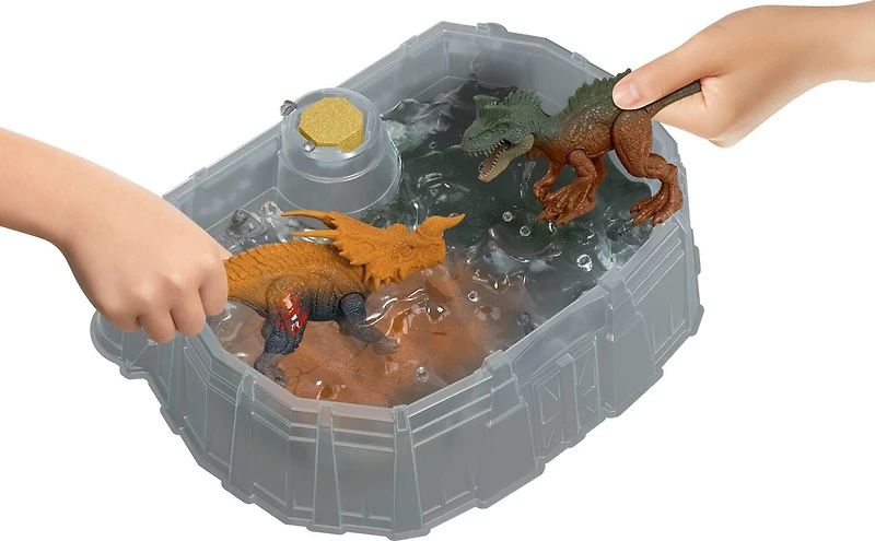 Jurassic World Dino Reveal 2 Dinosaur Toys in Battle Arena, Warm Water Changes Decoration