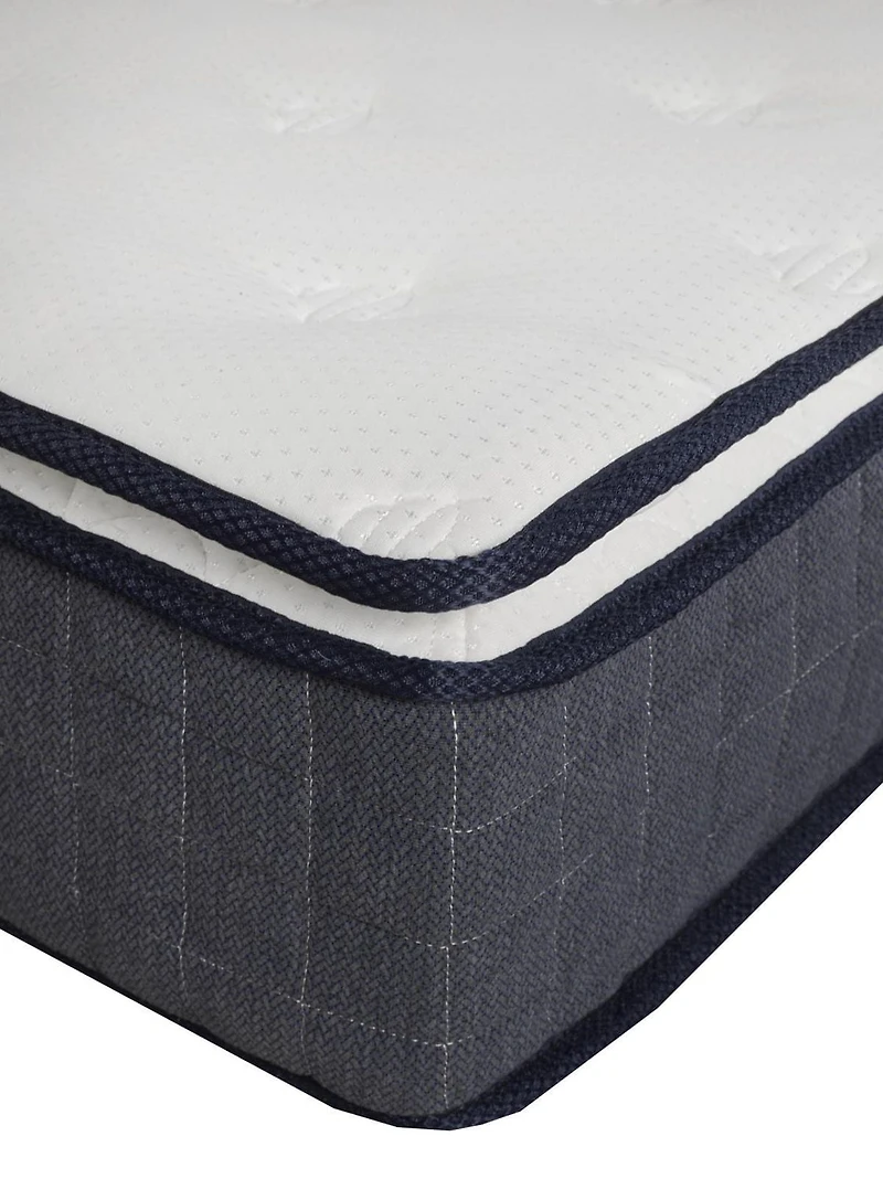 Cicely 11'' Queen Gel Foam Mattress with Pocket Coil
