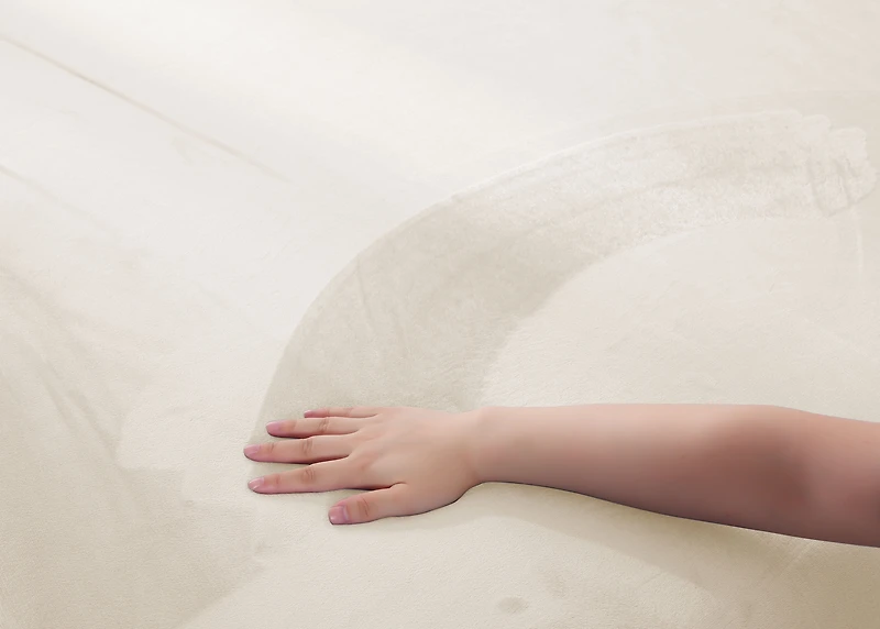 Swift Home Drap-housse de luxe 1 pièce en flanelle peluche, ultra-doux, poche profonde, chaleur toutes saisons, lit simple (Twin), Crème