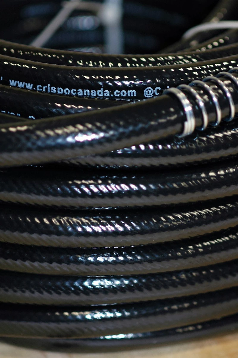 Tuyau d’arrosage toute saison de première qualité 5/8 po x 100 pi Crisp-Air