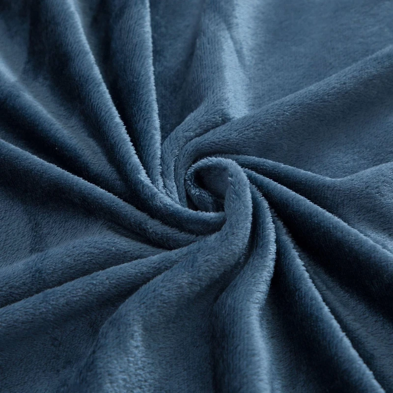 Mainstays Soft Plush Throw, Extra soft & cozy