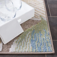 SAFAVIEH Sarasota Nash Floral Indoor/Outdoor Area Rug