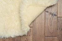 5A Flokati 4000gr 6' x 9 ' Area Rug, Natural