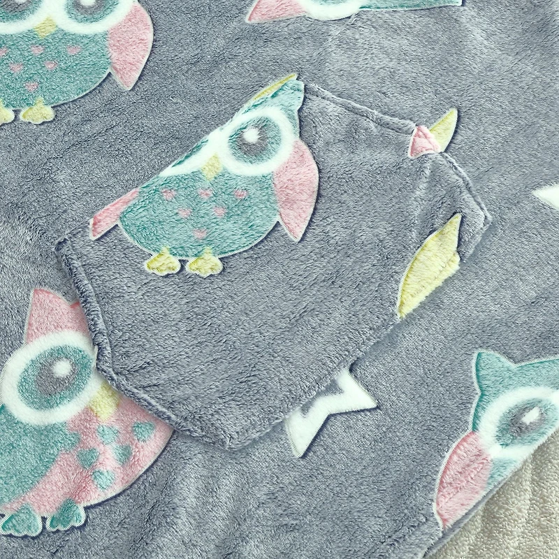 Sweat à capuche Marina Decoration Glow in the Dark pour enfants, garçons et filles, surdimensionné, tissé, moelleux, doux, chaud et confortable, en flanelle polaire, avec poche géante, 110 x 75 cm, mo