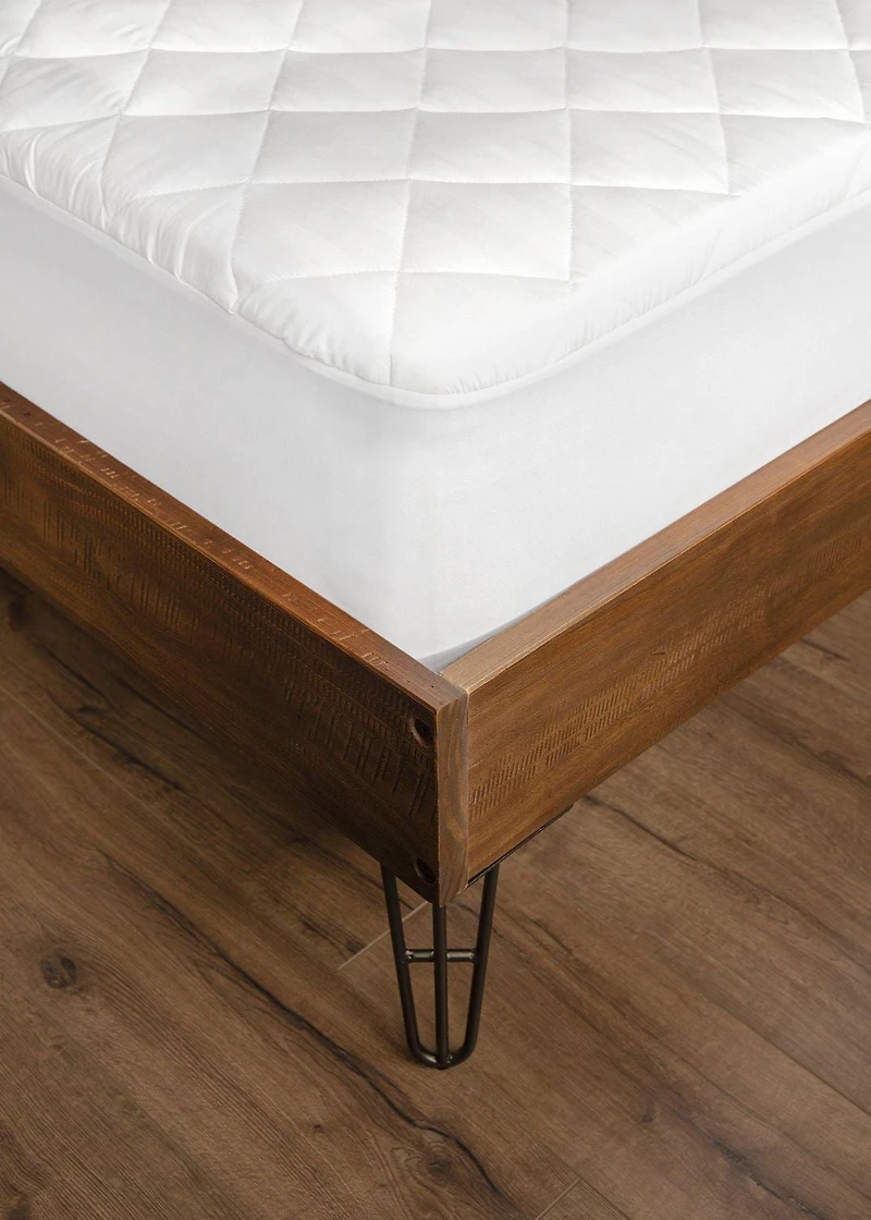 Couvre-matelas en polyester antimicrobien Fusion Queen