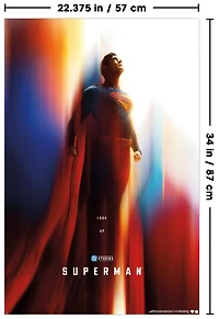 DC Studios Superman (2025) - Gros plan sur une feuille