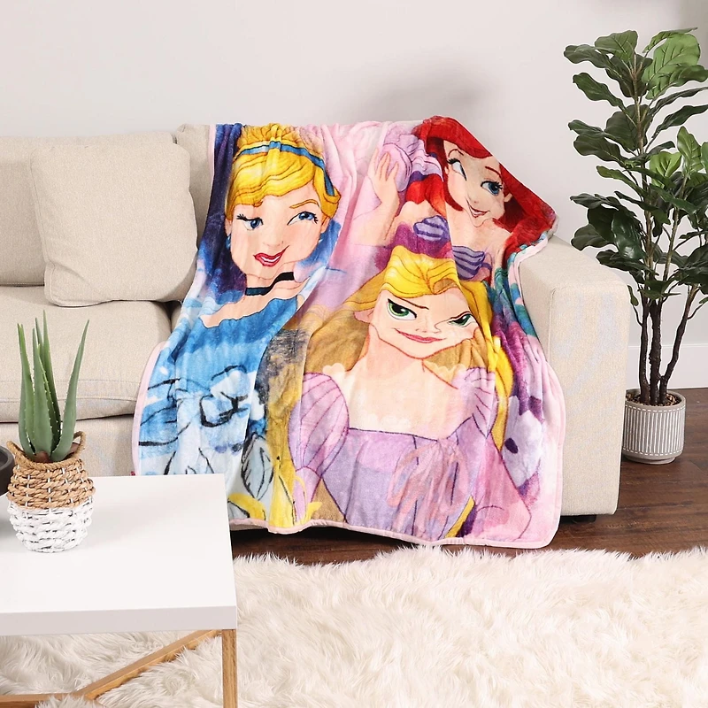 Disney Princes Super Plush Throw