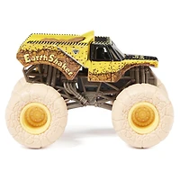 Monster Jam, Official EarthShaker Vs. Max-D Die-Cast Monster Trucks, 1:64 Scale, Kids Toys for Boys Ages 3 and up