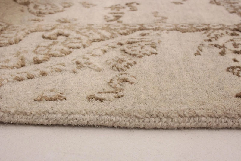 ECARPETGALLERY 5'0" x 7'9" Bordered Finest Oushak Hand-knotted Area Rug for Living Room, Dining Room and Bedroom in Ivory