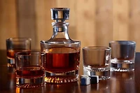 Globe Pyramide 5 Piece Whiskey Set