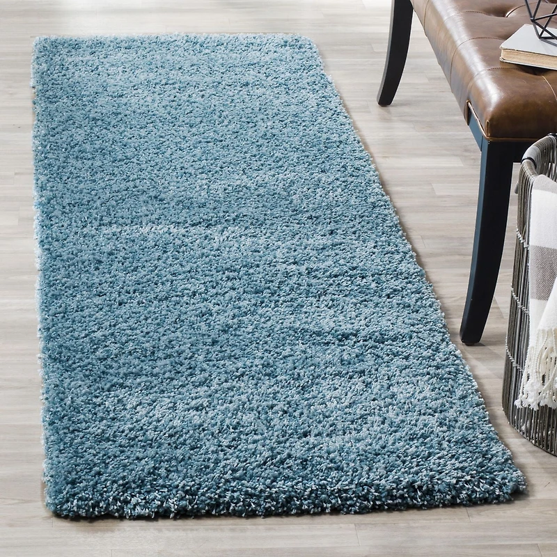 Safavieh California Solid Plush Shag Area Rug