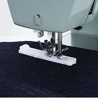 Singer© 64S Heavy Duty™ Sewing Machine, 32 stitches & extension table