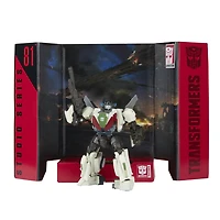 Transformers Studio Series 81 Deluxe Class Transformers: Bumblebee Wheeljack Action Figure, 4.5-inch