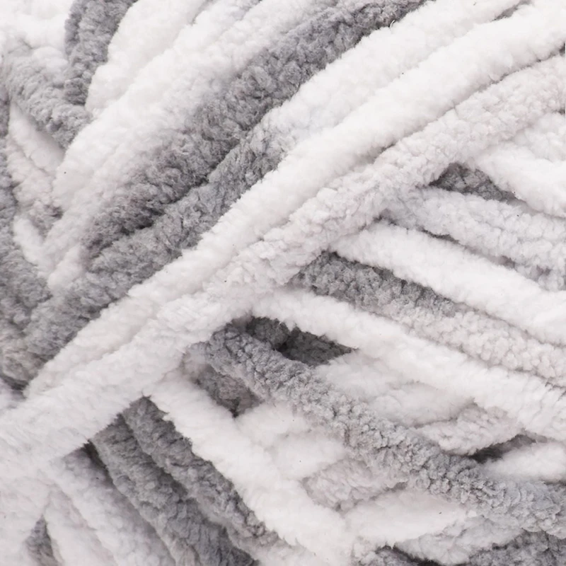 Bernat® Baby Blanket™ Yarn, Polyester #6 Super Bulky, 10.5oz/300g, 220 Yards, Soft