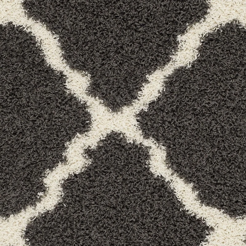 Safavieh Dallas Logan Geometric Shag Area Rug