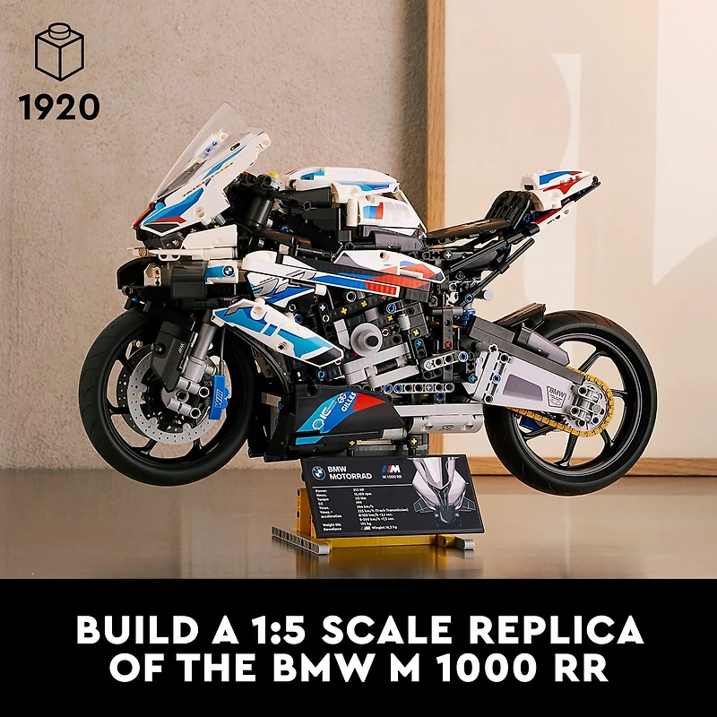 LEGO Technic BMW M 1000 RR 42130 Ensemble de modèle à construire (1 925 pièces)