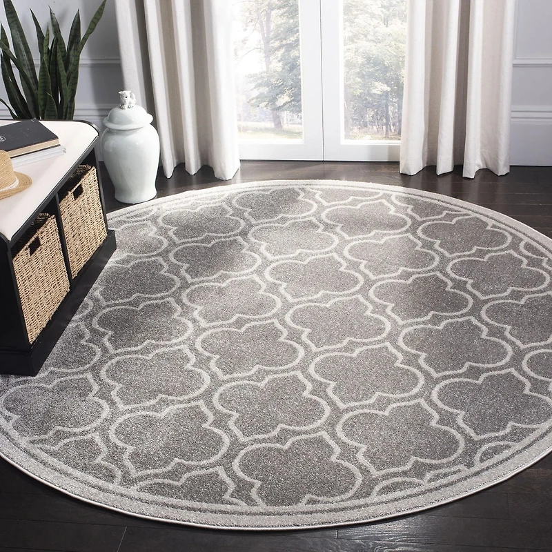 Safavieh Amherst Wilson Geometric Area Rug