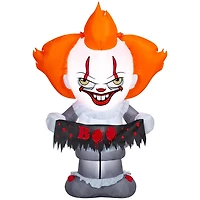 Pennywise à air comprimé avec bannière Welcome To Derry MD WB (WMCA)