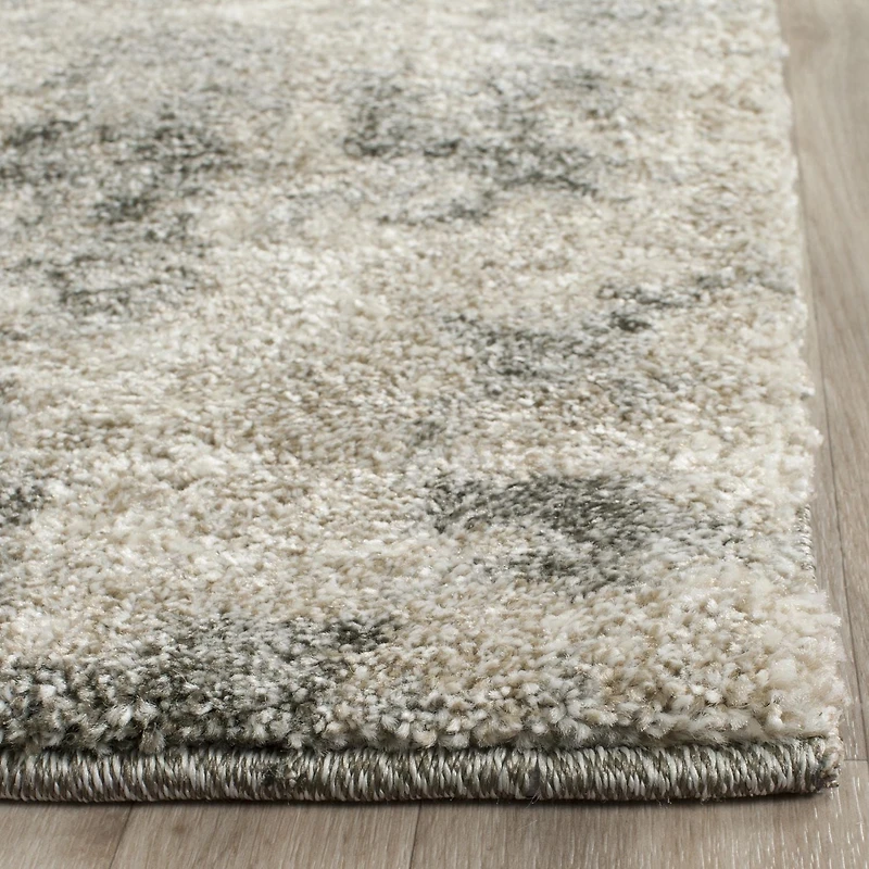 Safavieh Retro Corynn Abstract Area Rug