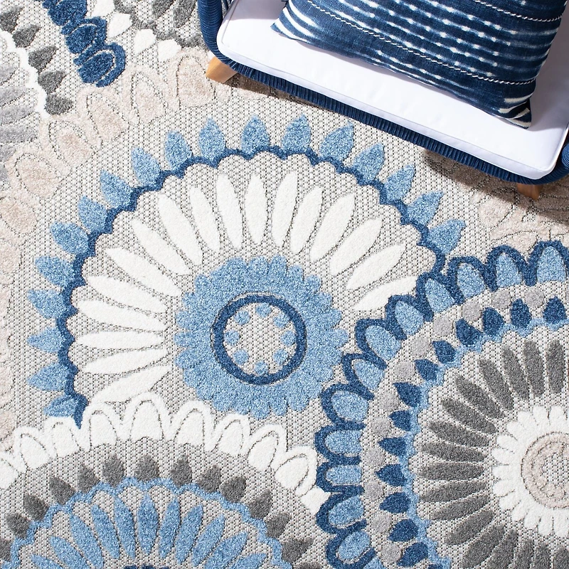 SAFAVIEH Cabana Marina Suzani Outdoor Area Rug