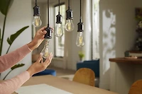 PHILIPS Ampoules LED ST19, 8 W, 75 W, culot moyen, blanc doux, lueur chaude, verre transparent, paquet de 2 Philips DEL ST19