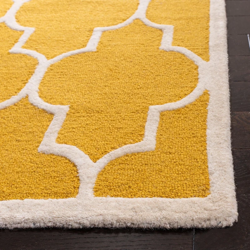 Safavieh Cambridge Kevin Geometric Area Rug