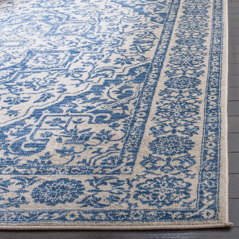 SAFAVIEH Brentwood Jaymz Floral Bordered Area Rug