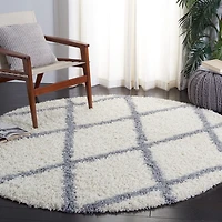 Safavieh Venus Quincy Geometric Trellis Shag Area Rug