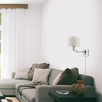 Applique murale en métal à 1 lumière Bernard par Globe Electric, prise murale ou kit de conversion pour câblage intégré, interrupteur rotatif marche/arrêt, abat-jour en tissu blanc, cordon d’alimentat