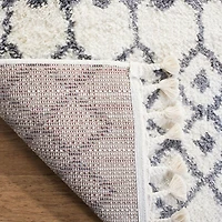 Safavieh Berber Fringe Phillip Aztec Shag Area Rug