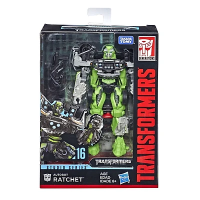 Transformers Transformers: La face cachée de la lune Studio Series 16 - Figurine Autobot Ratchet de classe de luxe
