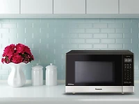 Four à micro-ondes Genius®, NN-ST676SC Panasonic, inox