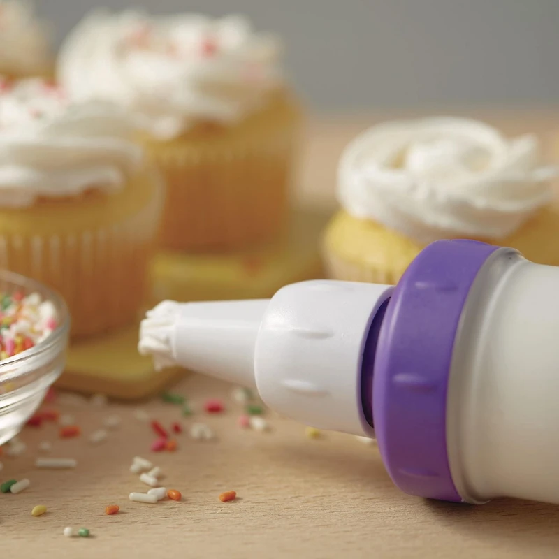 Wilton Piston à décorer Dessert Decorator Plus