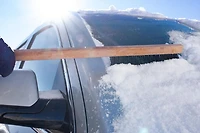 Brosse à neige  en bois Valu-Reach de 25 po de Mallory Brosse à neige  en bois Valu-Reach de 25 po de Mallory