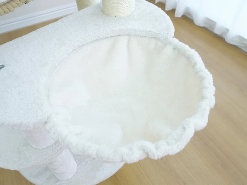 Home4Cat arbre à chat de 48,4 po à 5 niveaux avec paniers tressés à la main, poteaux à gratter en sisal naturel et un jouet stimulant, beige