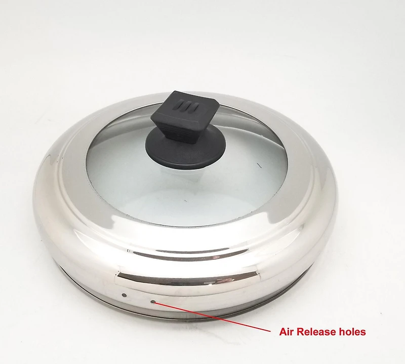 Sunwealth Multi-purpose Japanese style 5.9 quarts stainless Steel Steamer with removable steaming tray and glass lid.