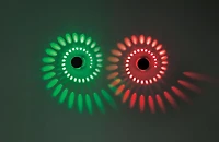 Merkury MultiGlo 360 LED Multicolore Mur ou Plafonnier Lumières d'ambiance Lumiéres pour mur ou plafond