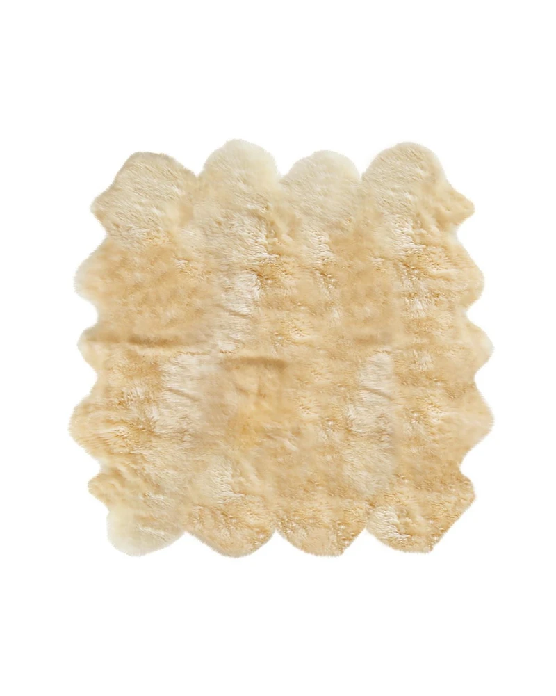 NEW ZEALAND SHEEPSKIN OCTO RUG 7' X 6'