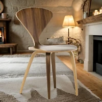 Lot de 2 chaises de salle à manger en bois de style Sarine – Construction en bois de noyer, design robuste et intemporel pour salle à manger ou cuisine