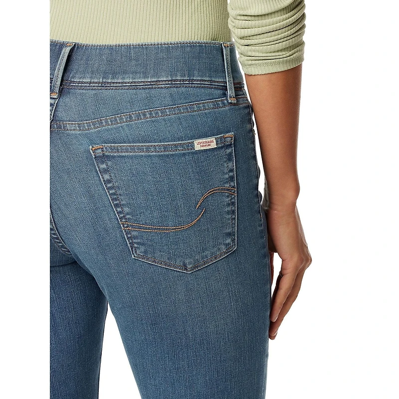 Levi Strauss SignatureMC Jean seconde peau parfait moulant droit pour femme Tailles offertes : 2 – 18