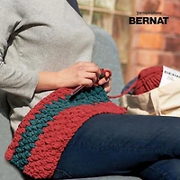 Fil Blanket Brights™ de Bernat®, Polyester #6 Super Bulky, 10.5oz/300g, 220 Yards Fil super extensible en polyester #6