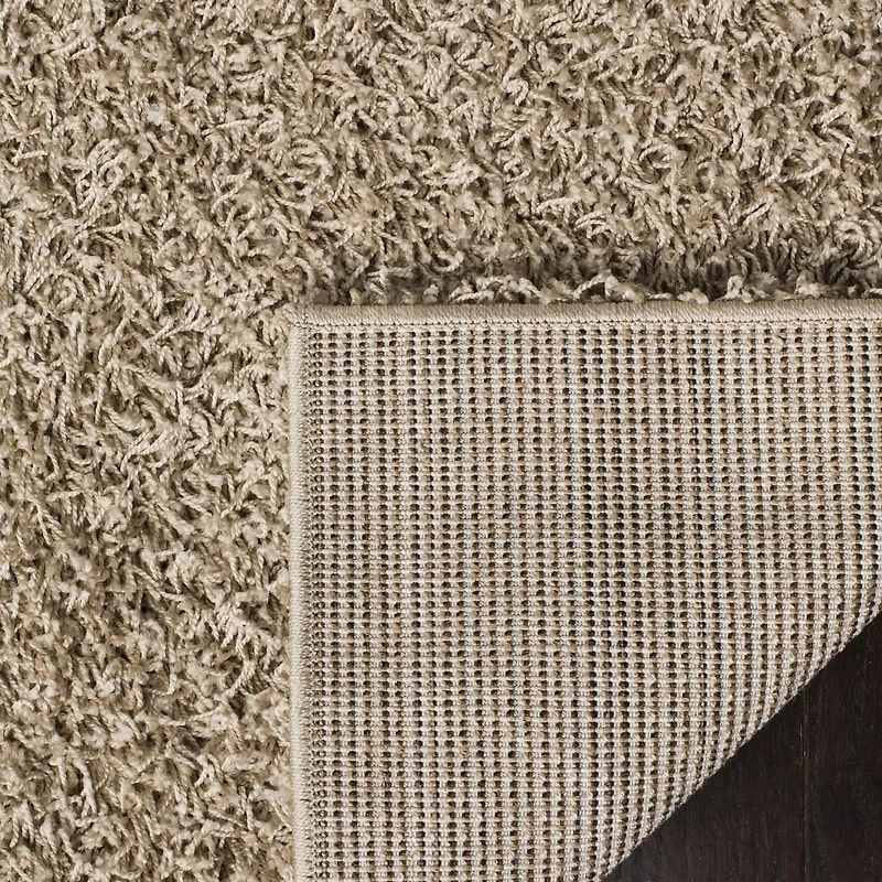 Safavieh Athens Solid Plush Shag Area Rug